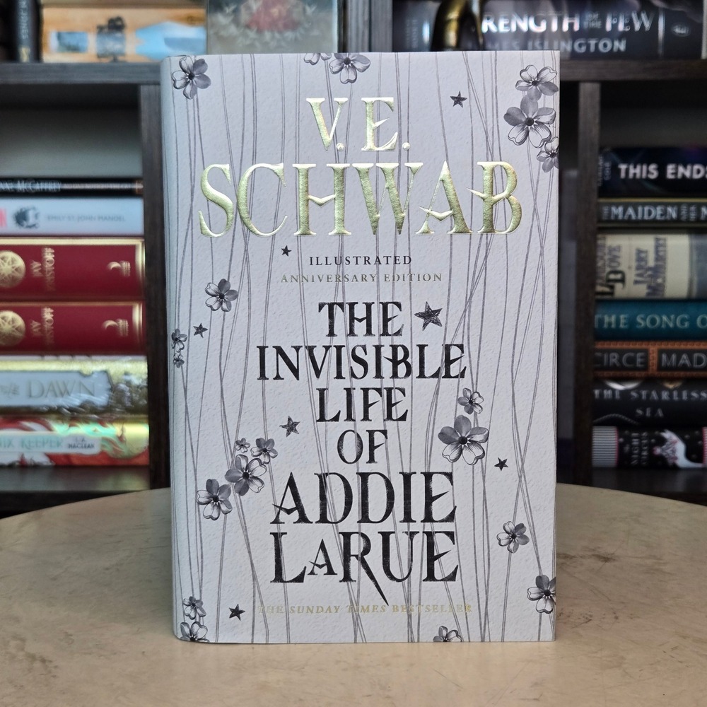 The Invisible Life of Addie LaRue *SIGNED Illustrated AnniversaryEd* V.E. Schwab